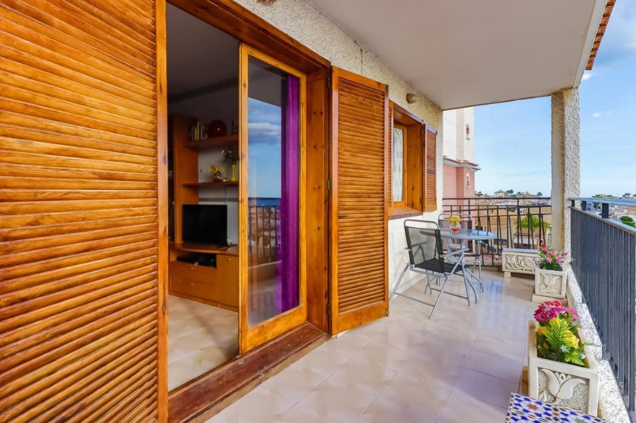 Costa Blanka Resident Apartman Torrevieja Eksteriør bilde