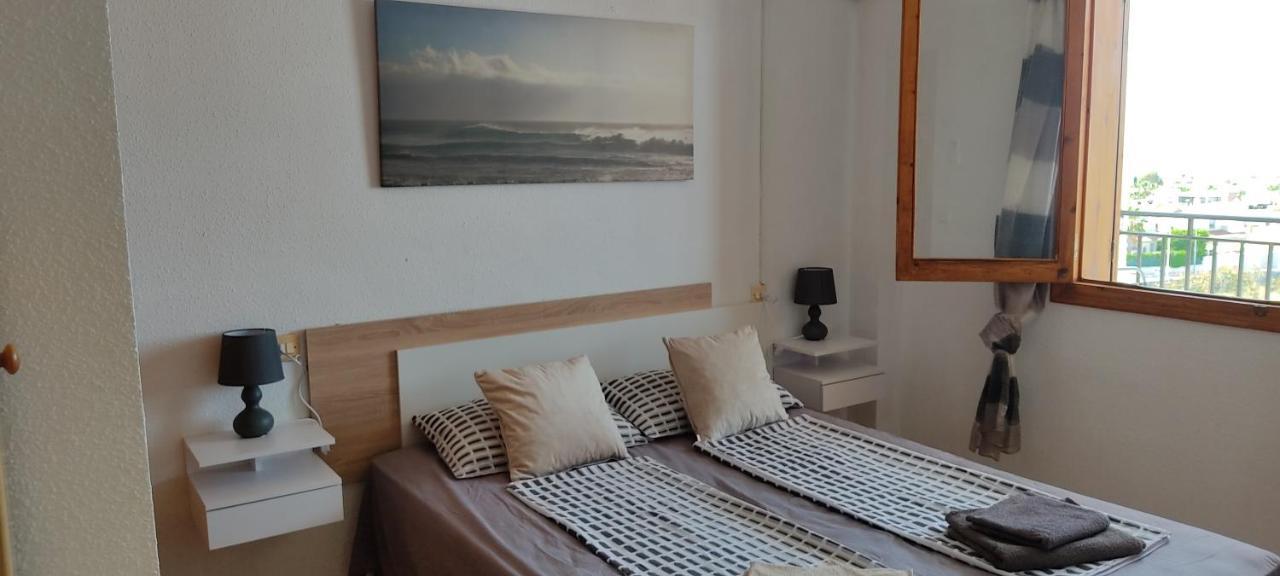 Costa Blanka Resident Apartman Torrevieja Eksteriør bilde