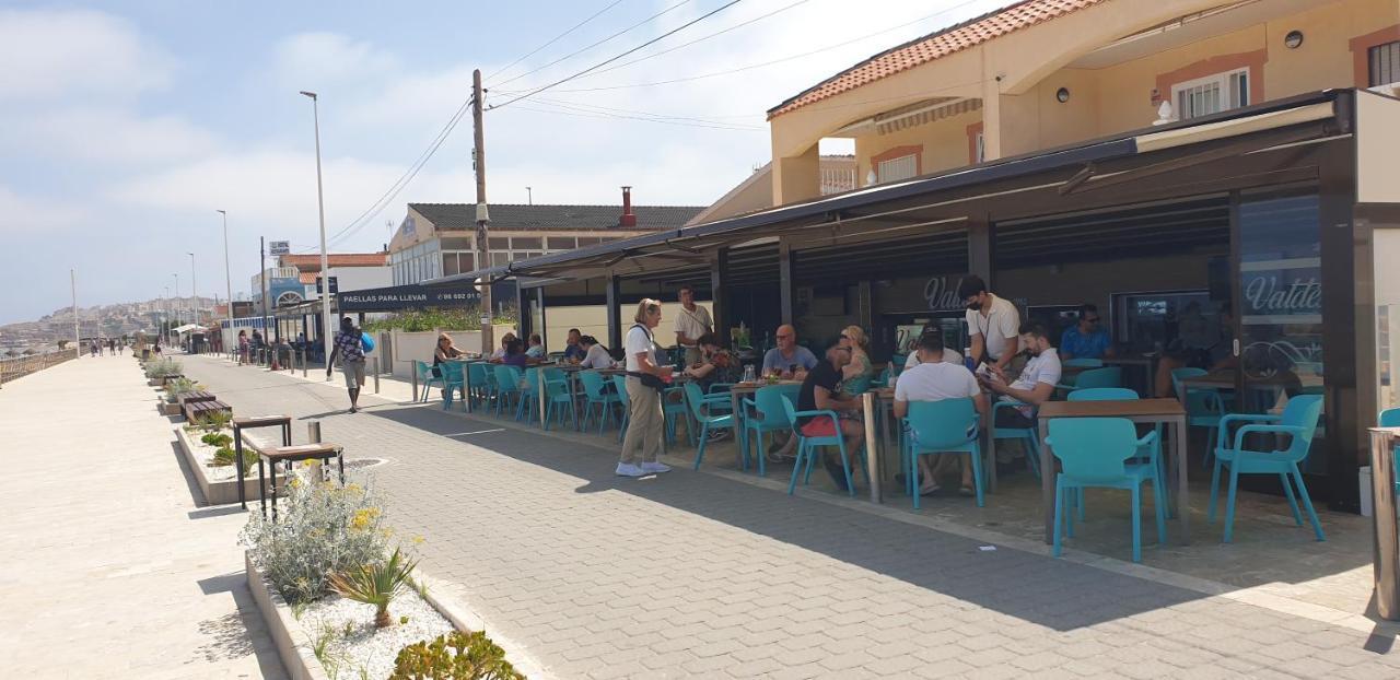 Costa Blanka Resident Apartman Torrevieja Eksteriør bilde